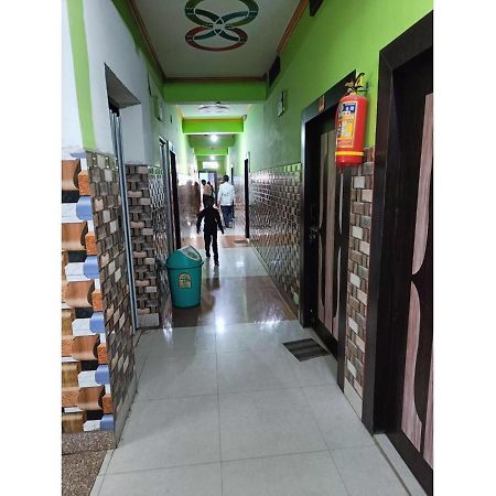 Hotel Vinayak Vihar, Sasaram Arrah Buitenkant foto