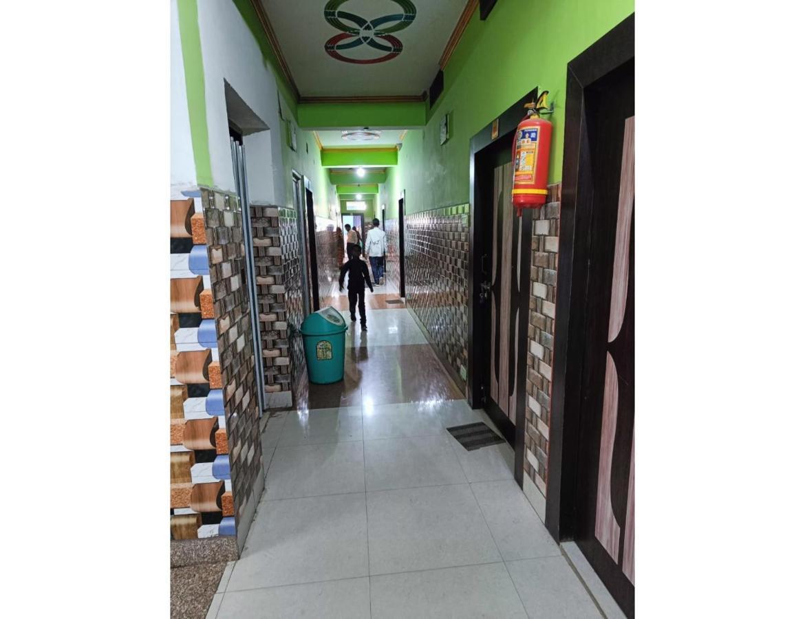 Hotel Vinayak Vihar, Sasaram Arrah Buitenkant foto